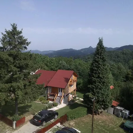 Civovic Apartment *